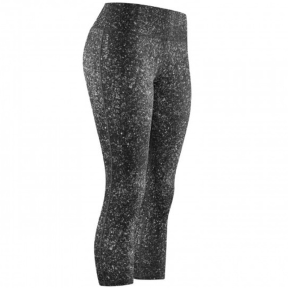 Hylete Woman's Motiv Crop Pant Black